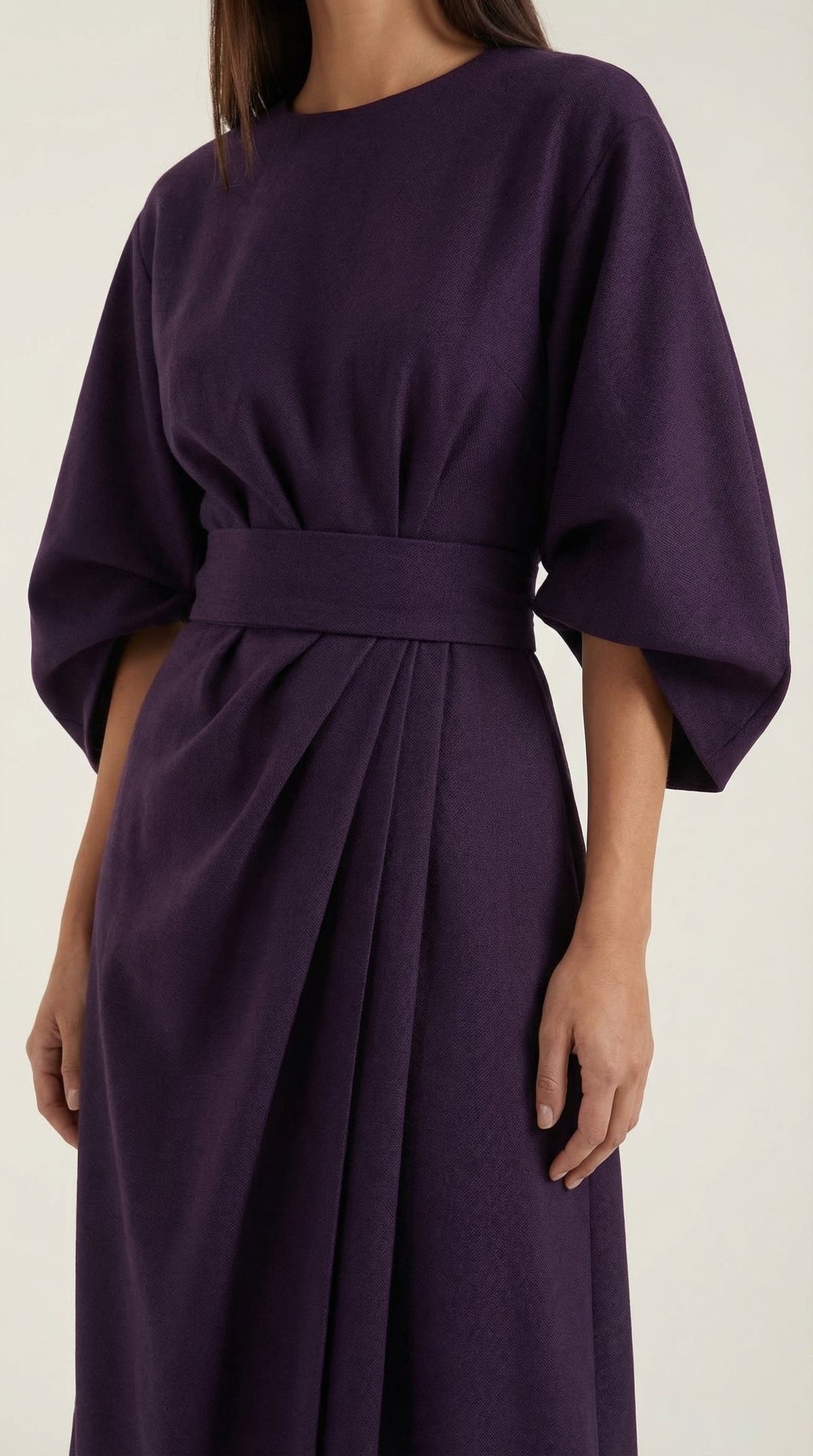 Wickelkleid mit Glockenärmeln und Gürtel in Midilänge für Damen