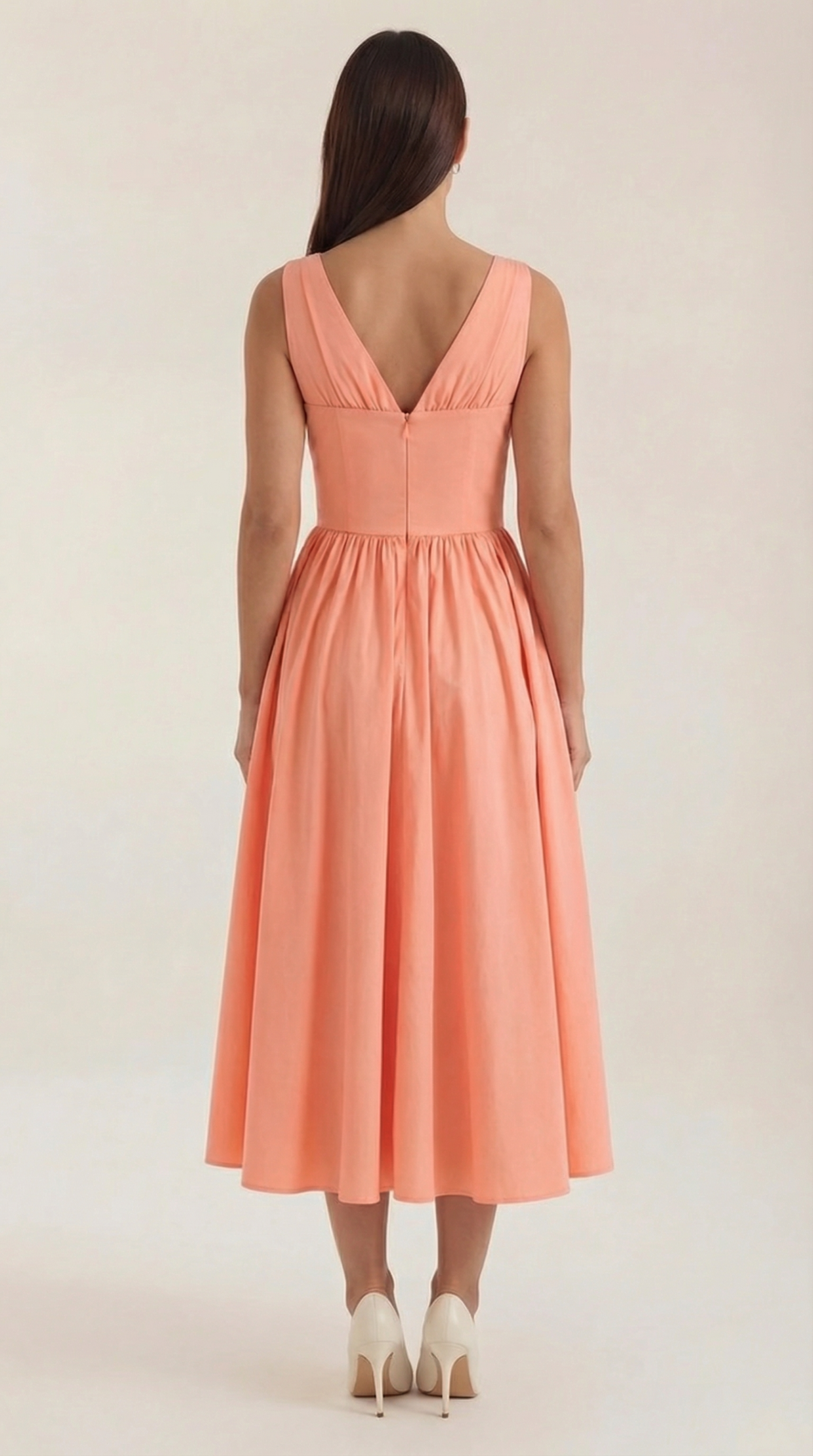 Midikleid mit tiefem V-Ausschnitt und gerafftem Rock für Damen