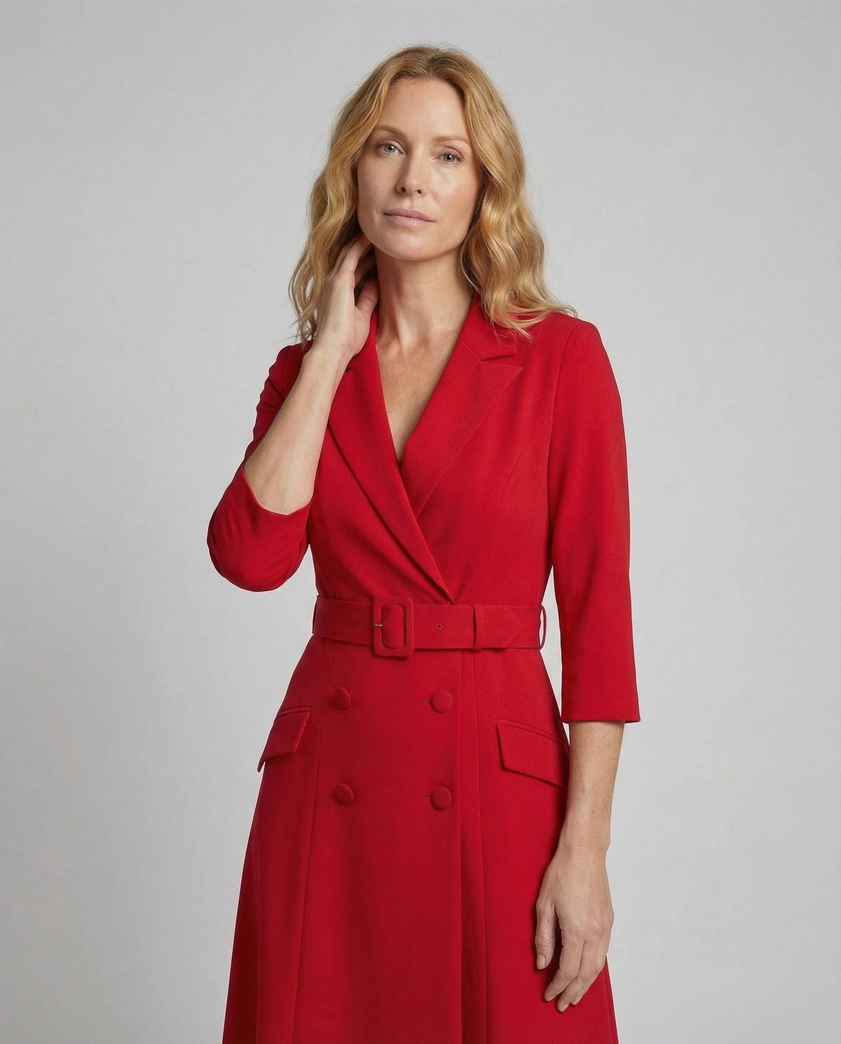 Festliches Kleid im Blazerschnitt mit Gürtel und Revers für Damen