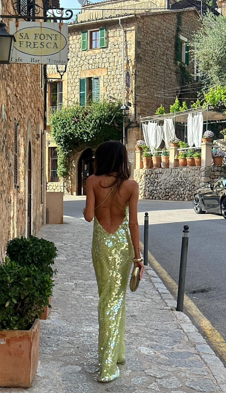 Festliches Kleid mit offenem Rücken und dünnen Trägern für Damen