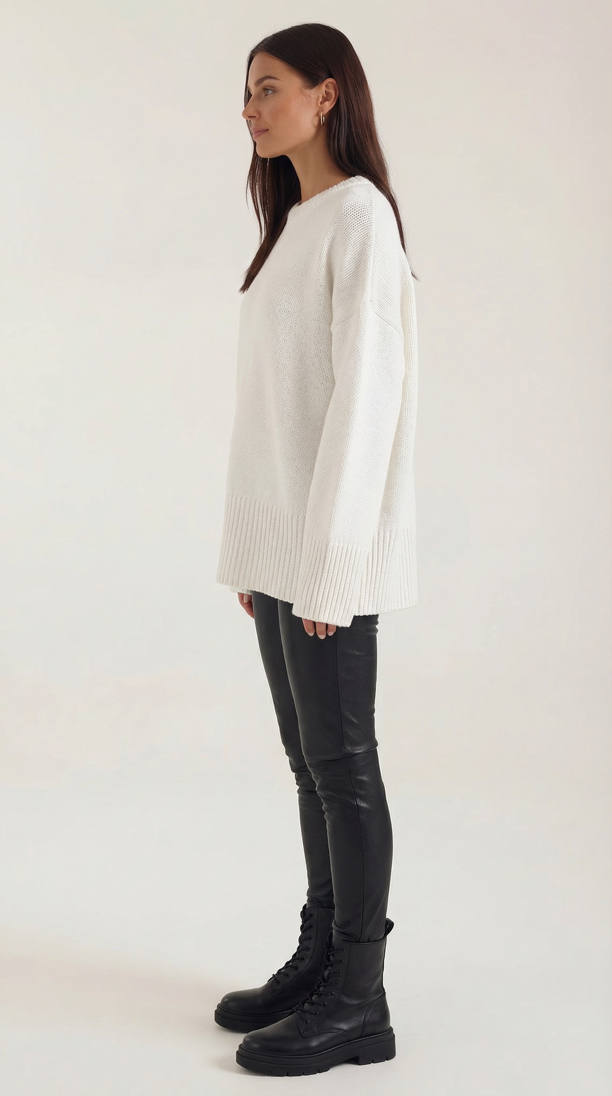 Pullover in Oversize-Passform mit Rundhals und Rippensaum für Damen
