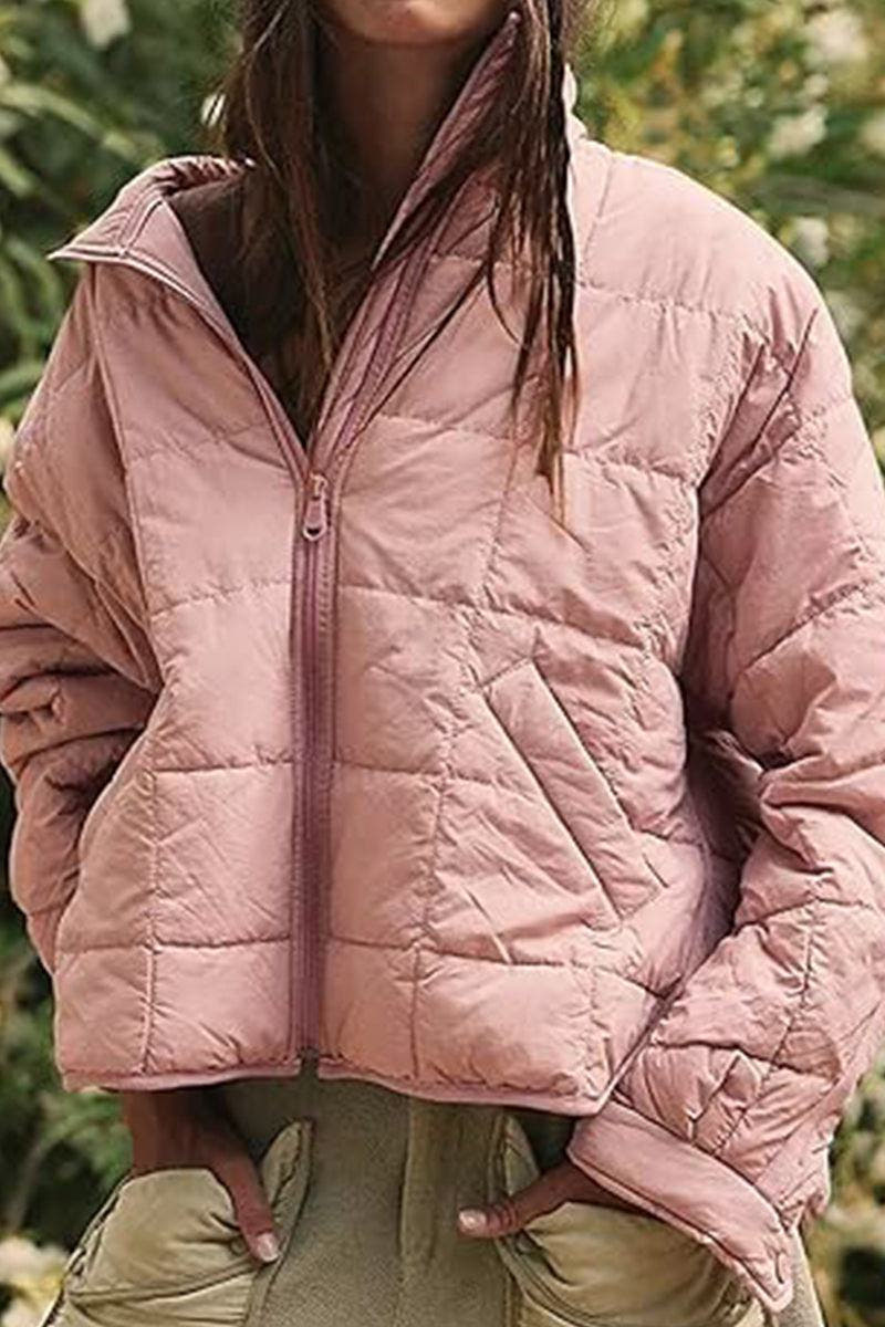 Daunenjacke Damen leicht für den Übergang mit Stehkragen