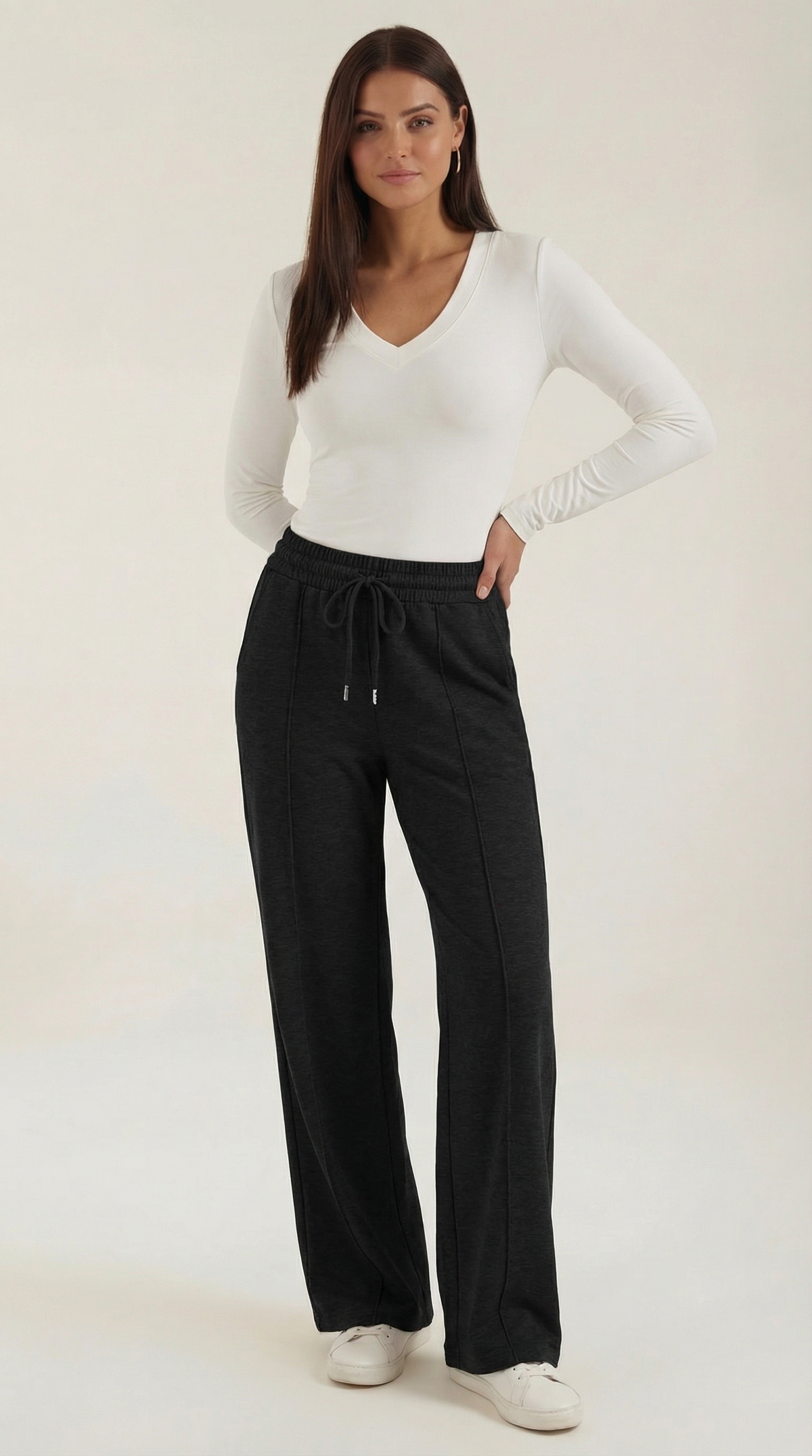 Weite Hose mit Kordelzug und Bügelfalten für Damen - Schwarz
