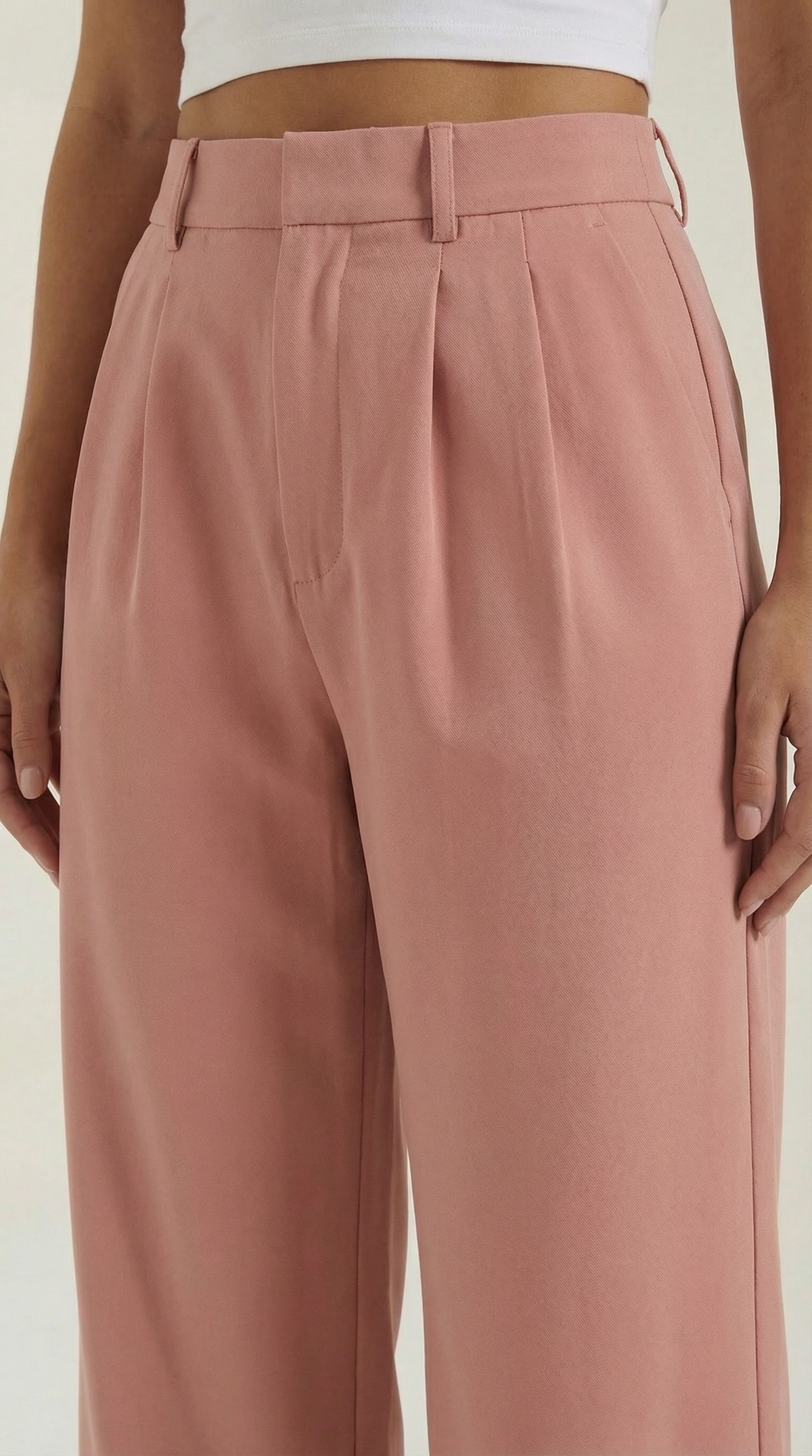 Stoffhose mit Bundfalten, hohem Bund und weitem Bein für Damen