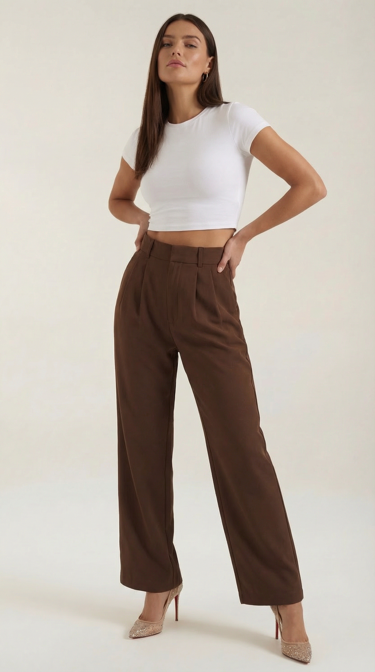 Stoffhose mit Bundfalten, hohem Bund und weitem Bein für Damen - Braun