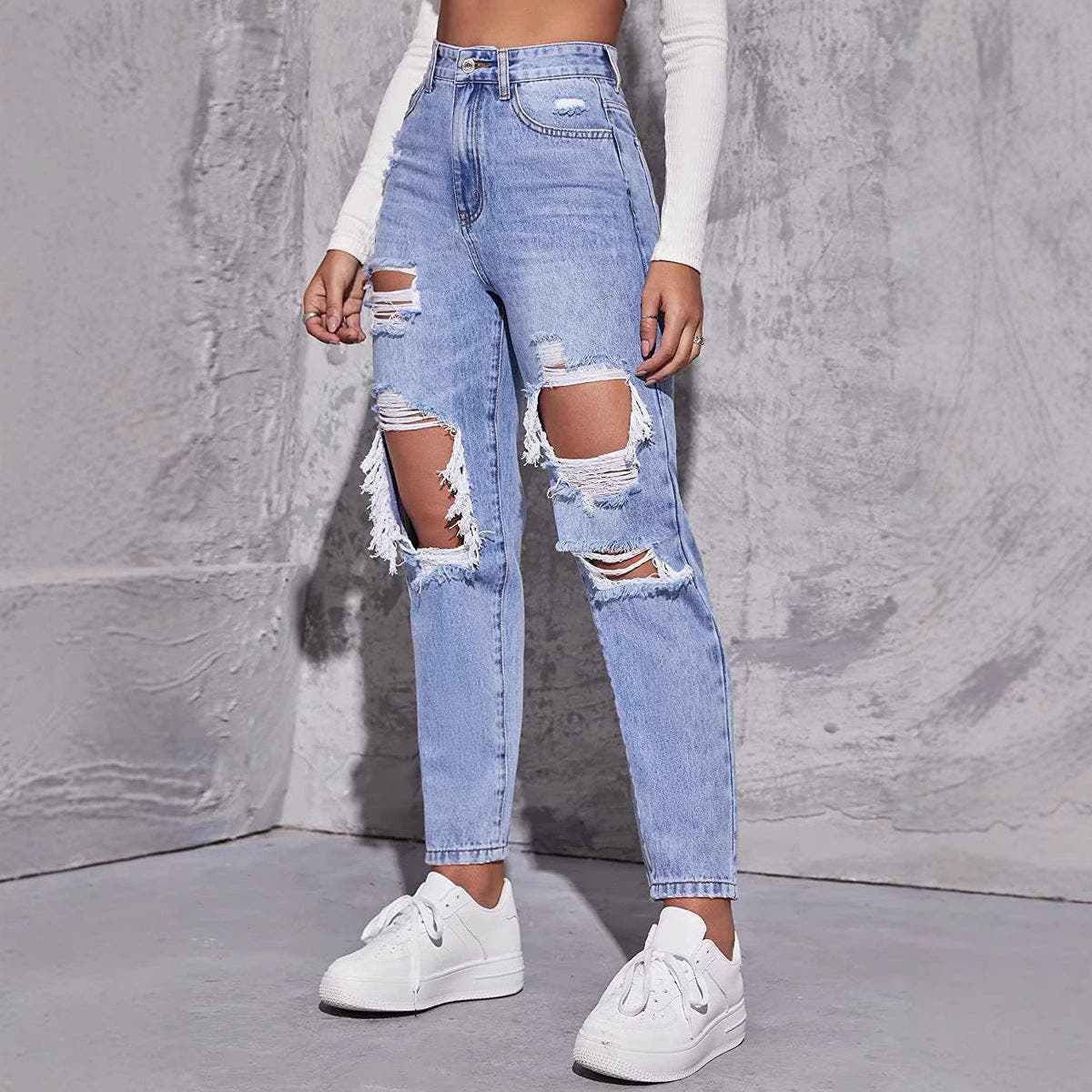 Jeans Damen mit hohem Bund, geradem Bein und markanten Rissen