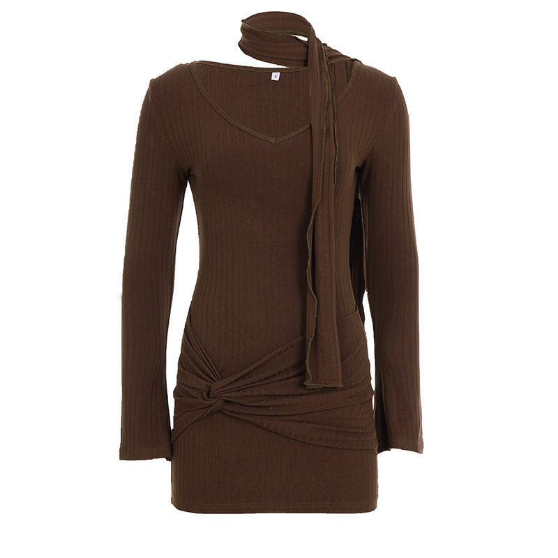 Strickkleid mit Seitenknoten und Schaldetail für Damen