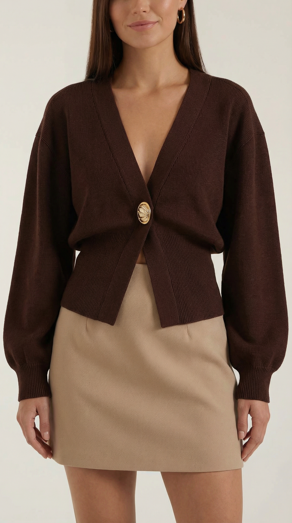 Pullover mit V-Ausschnitt und goldfarbenem Knopf für Damen