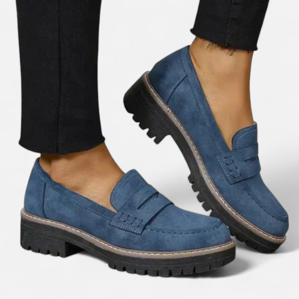 Loafer Damen mit Plateausohle, niedrigem Blockabsatz und Profil