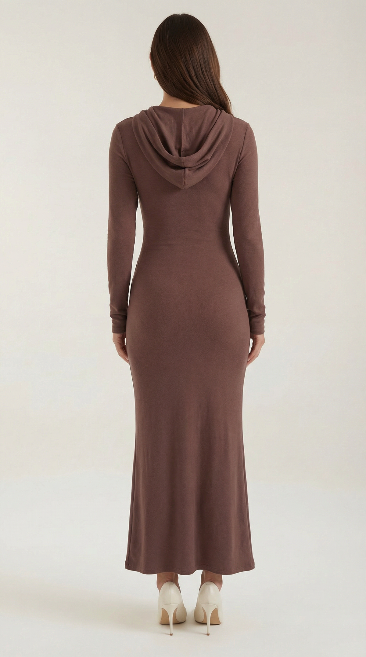 Langes Kleid mit Kapuze, Kordelzug und figurbetontem Schnitt für Damen