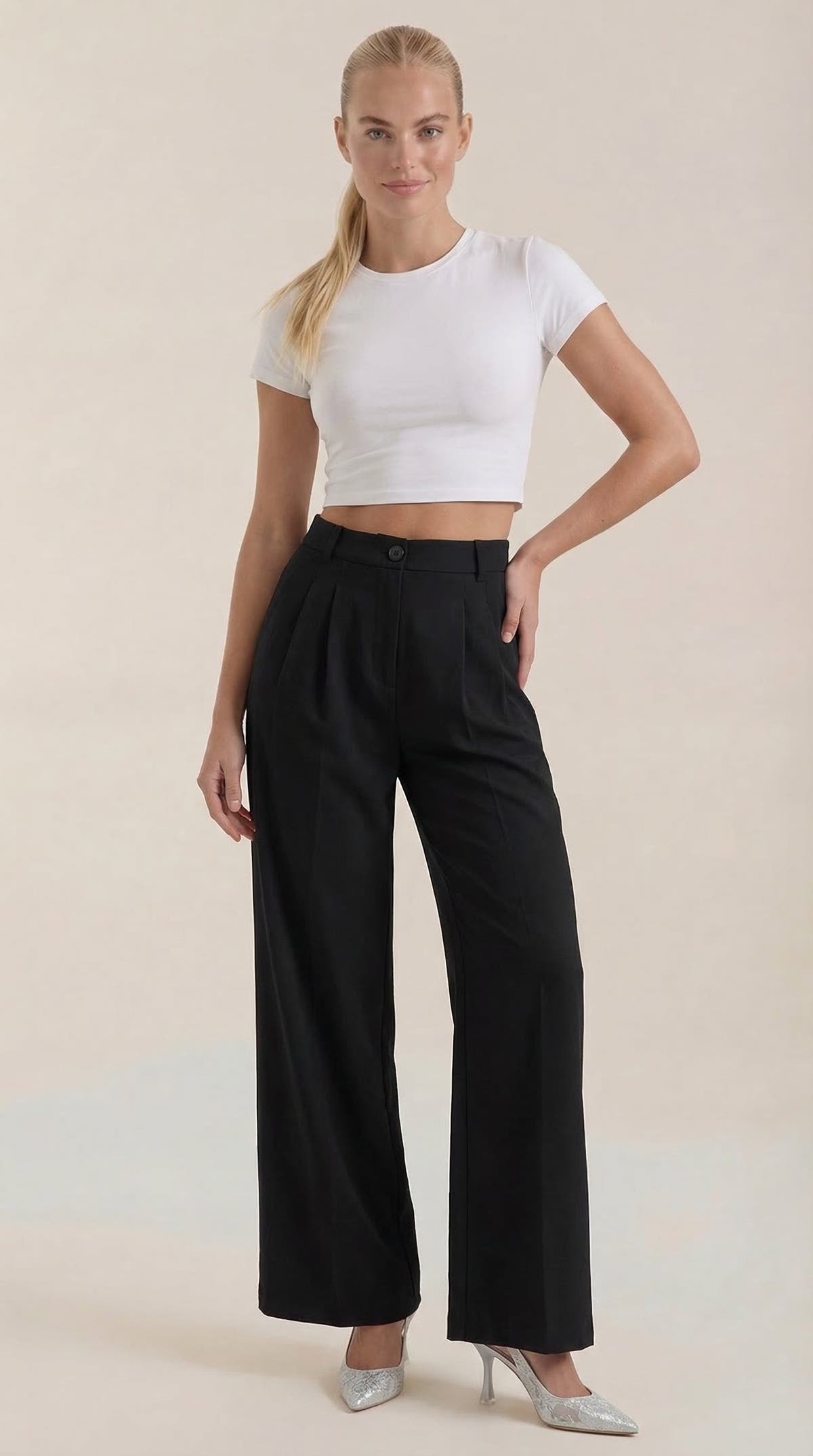 Stoffhose mit hohem Bund, Bundfalten und weitem Bein für Damen - Schwarz
