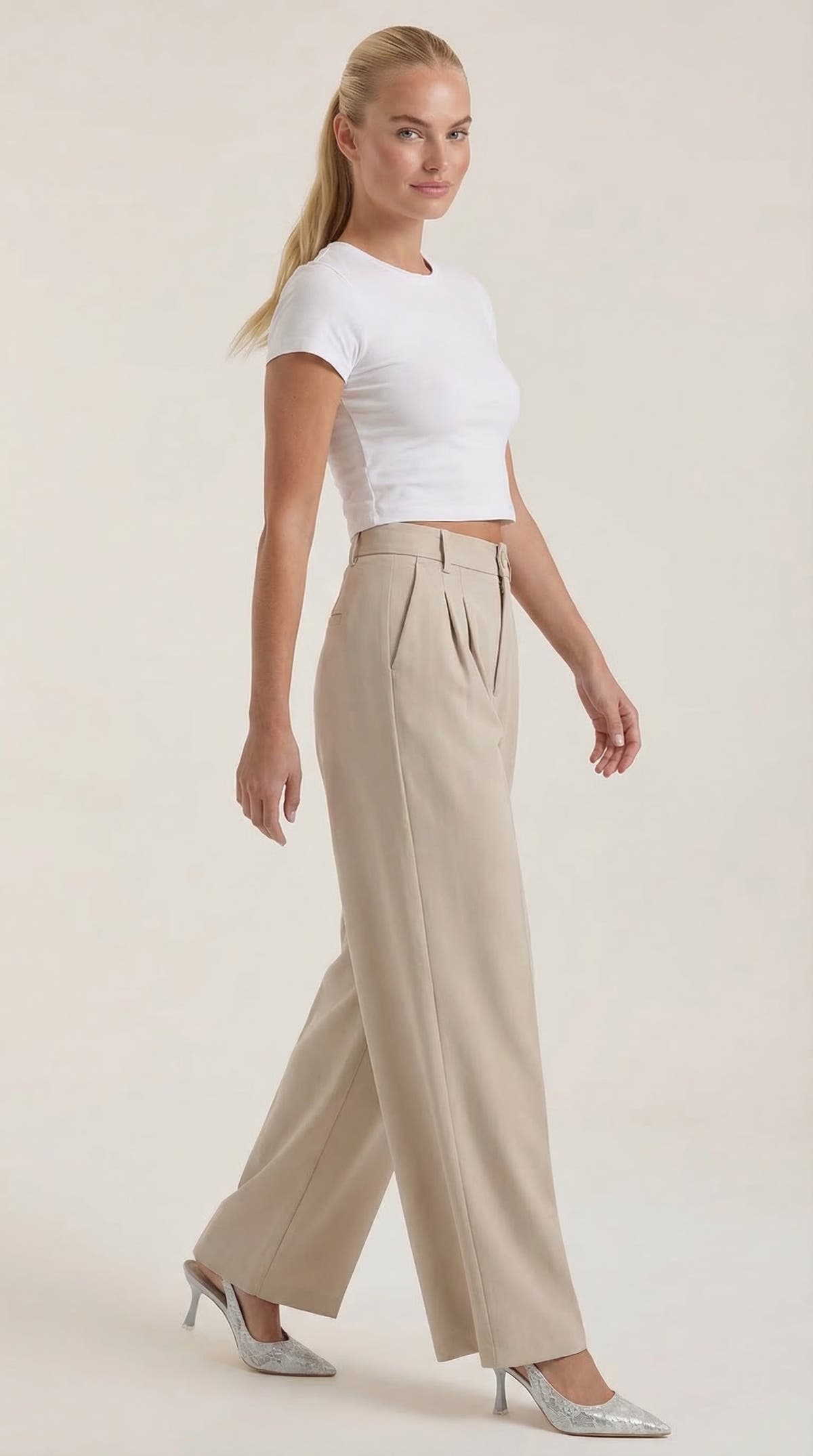 Stoffhose mit hohem Bund, Bundfalten und weitem Bein für Damen