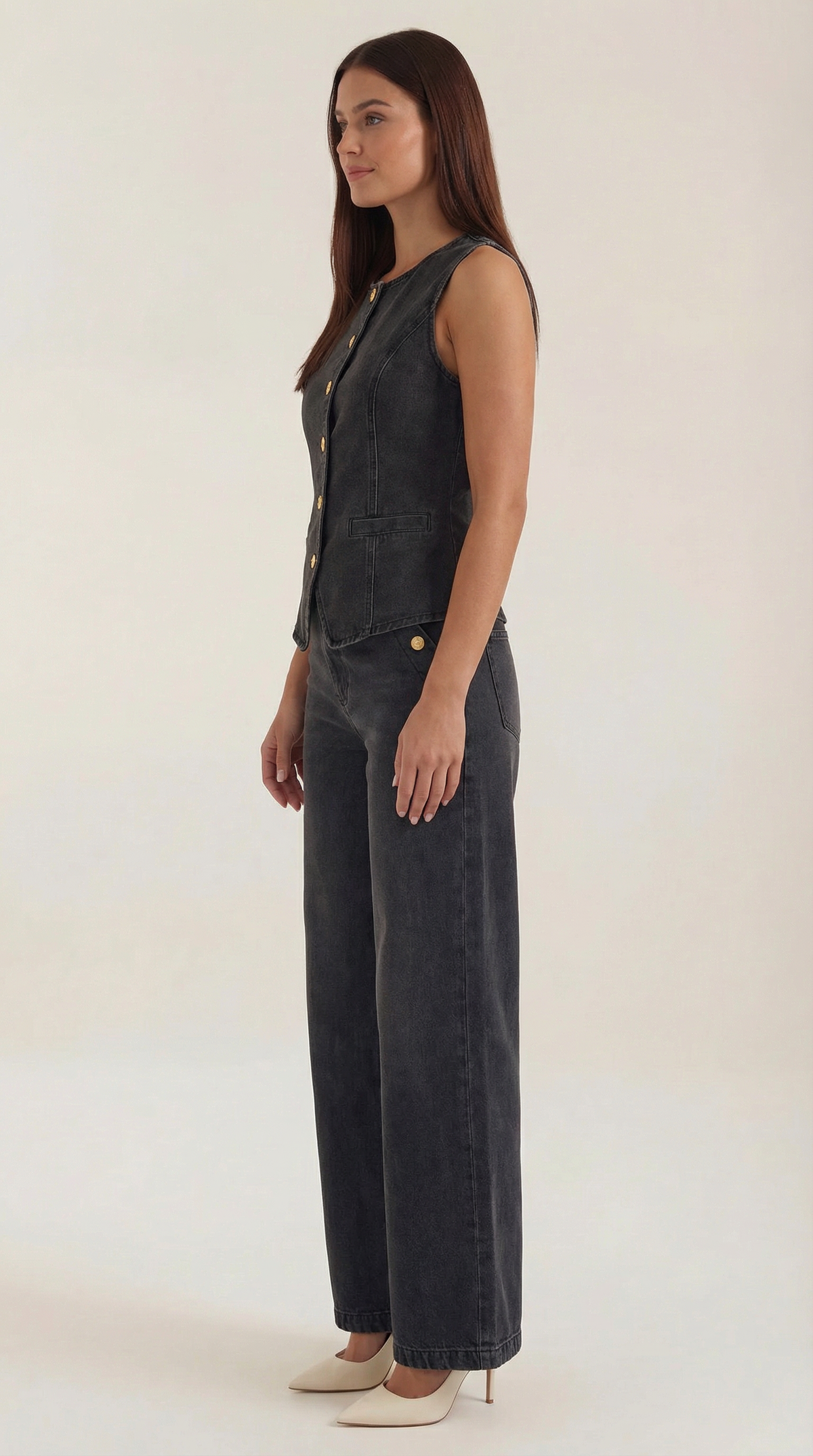 Zweiteiler aus Denim mit Weste und weiter Hose für Damen