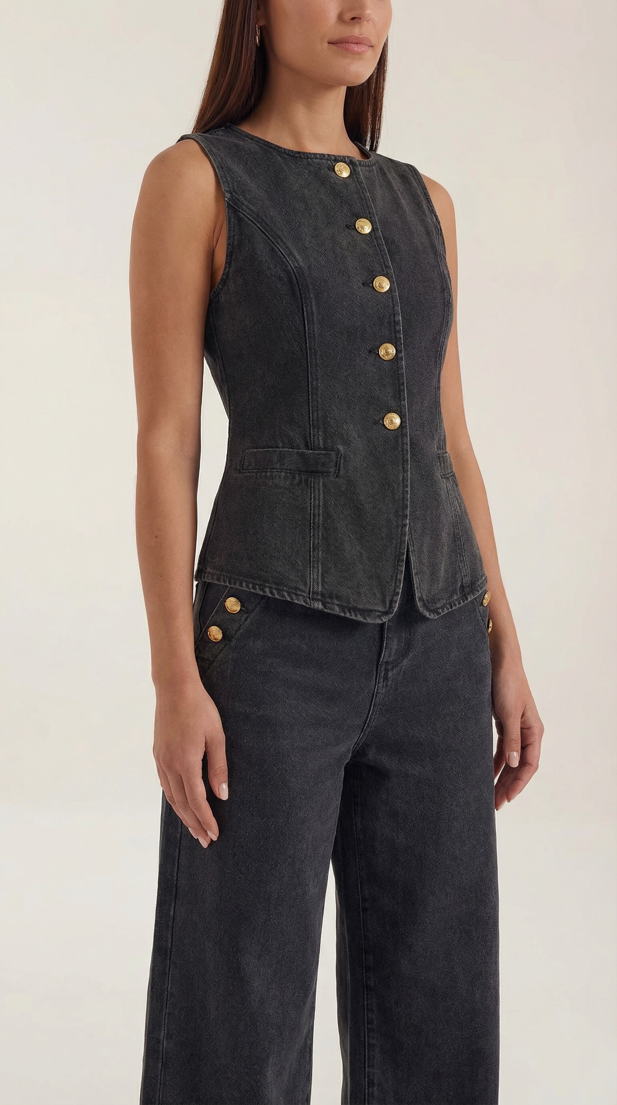 Zweiteiler aus Denim mit Weste und weiter Hose für Damen