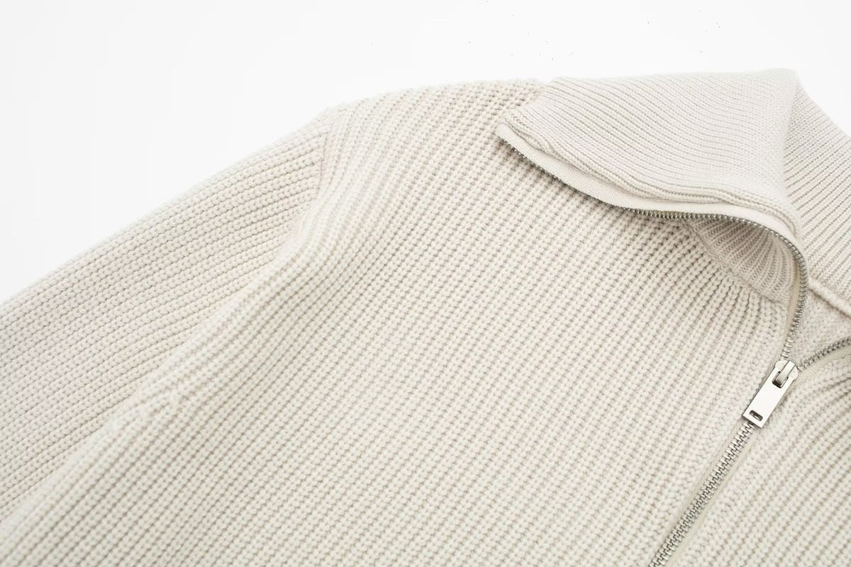 Rollkragenpullover Damen in Strick mit kurzem Reissverschluss