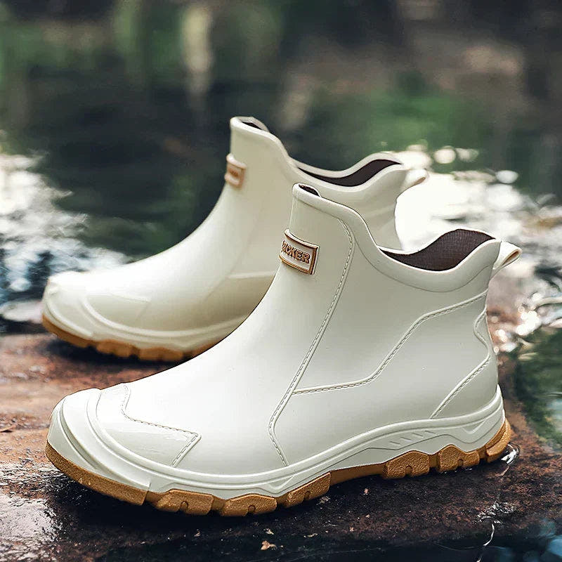 Stiefel Herren aus Leder mit Profilsohle, klassischer Schnitt