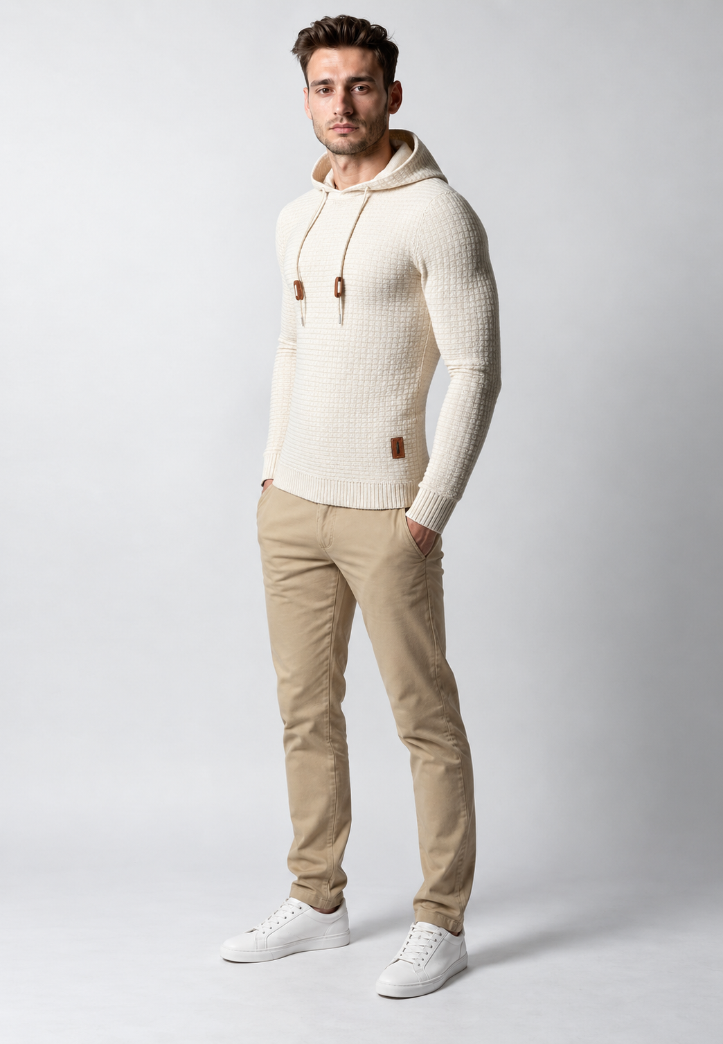 Strickpullover Herren mit verstellbarer Kapuze, leicht tailliert