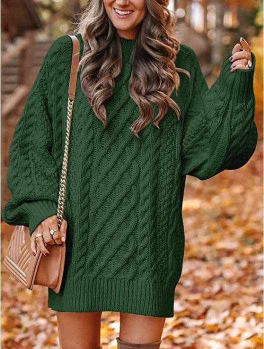 Strickkleid mit Zopfmuster, Puffärmeln und Oversize-Schnitt