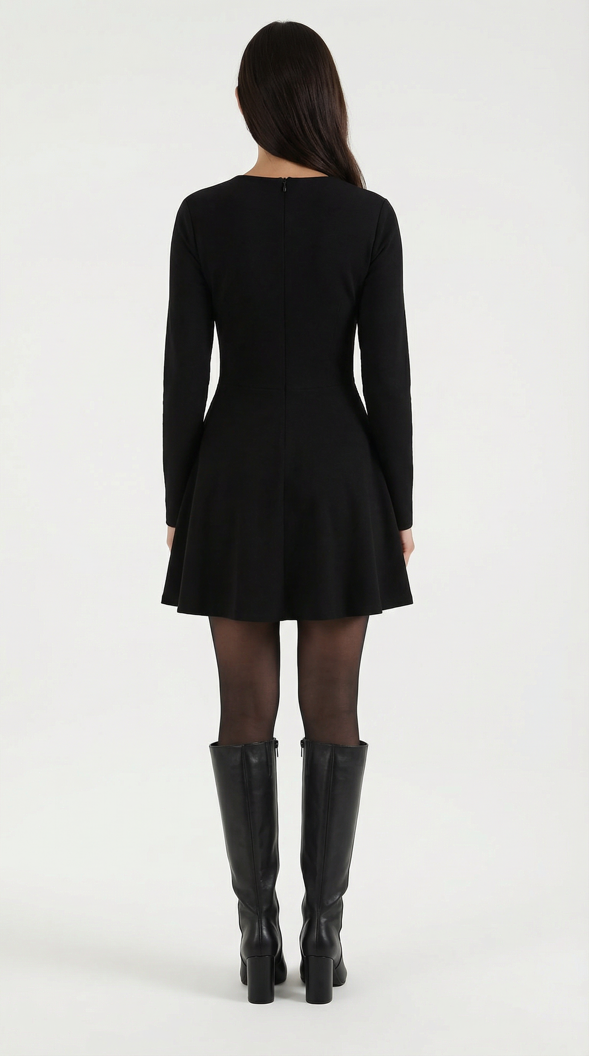 Kurzes Kleid mit Plisseerock und Rundhalsausschnitt für Damen