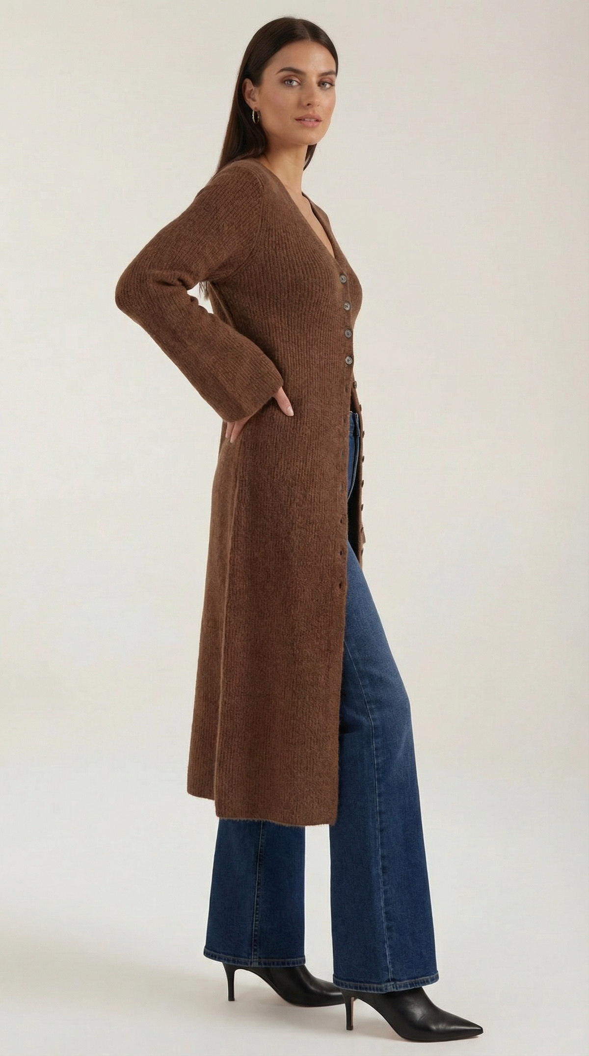 Lange Strickjacke mit Rippstruktur und V-Ausschnitt für Damen