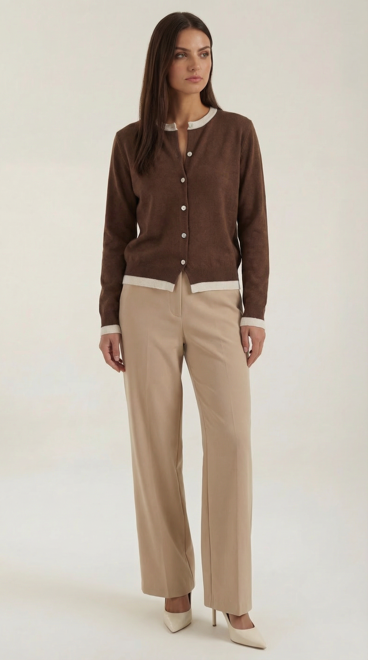 Strickjacke mit Kontrastbesatz und Knopfleiste für Damen - Braun