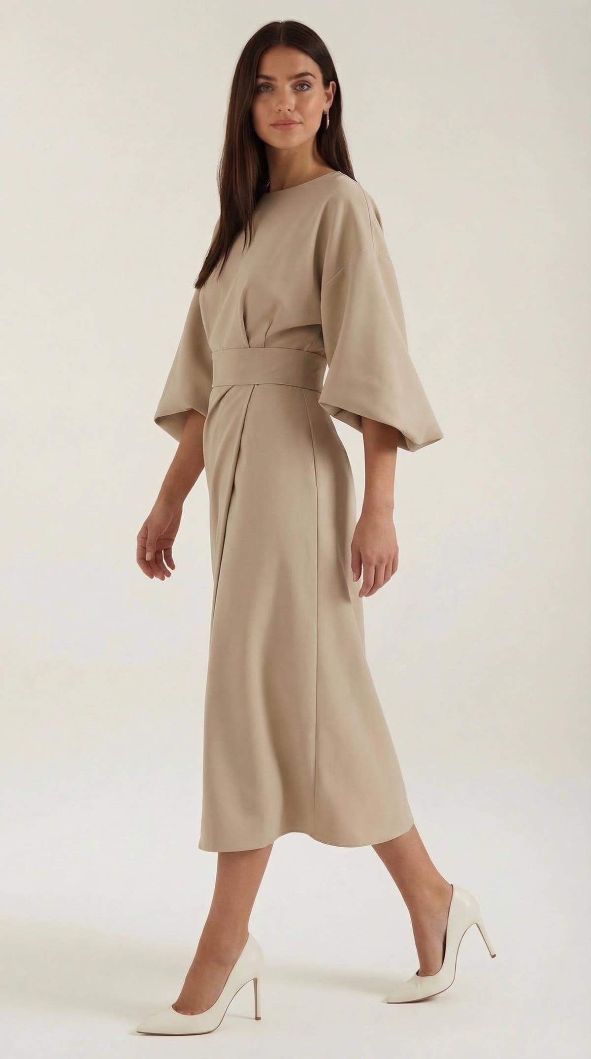 Wickelkleid mit Glockenärmeln und Gürtel in Midilänge für Damen