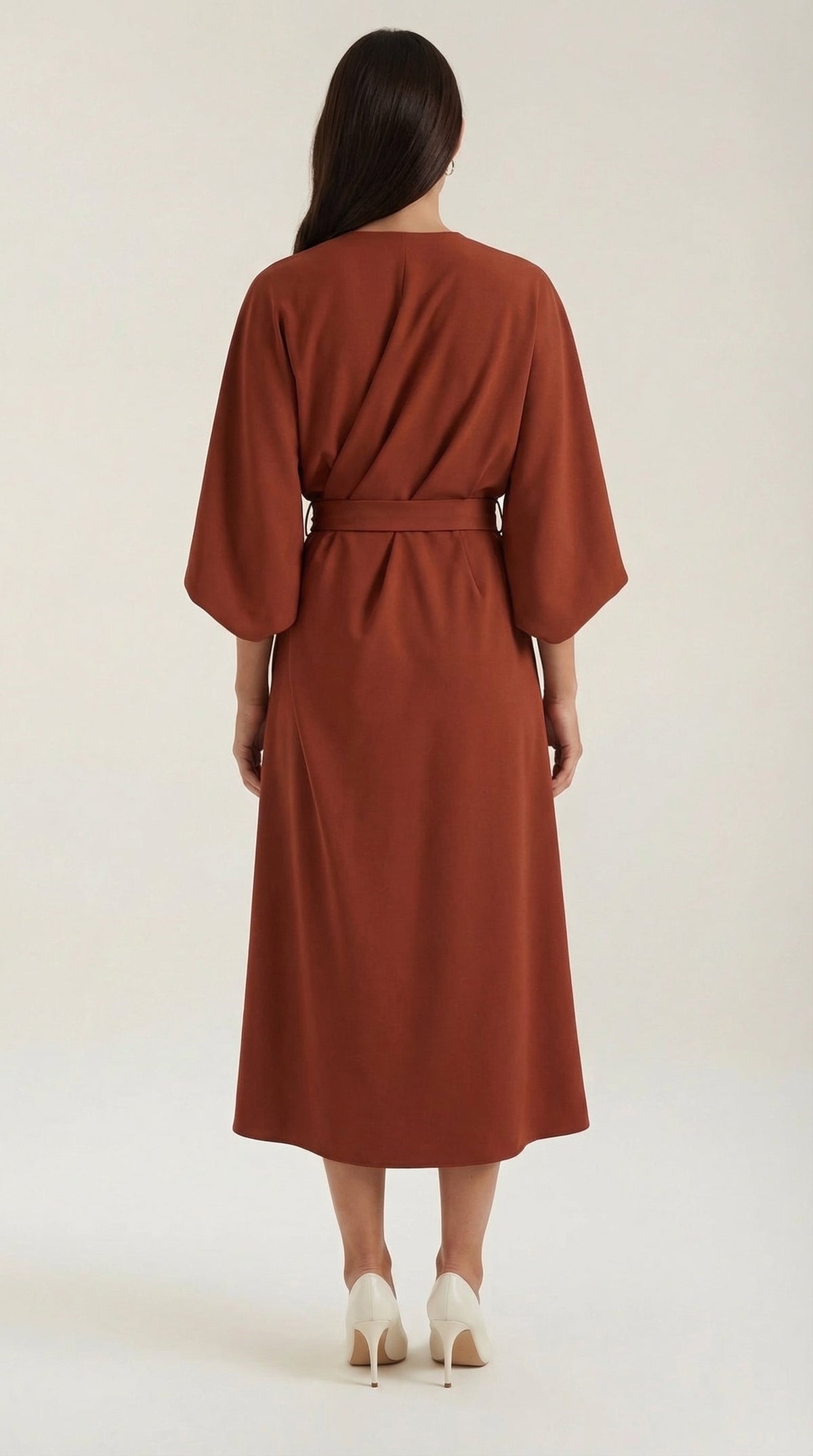 Wickelkleid mit Glockenärmeln und Gürtel in Midilänge für Damen