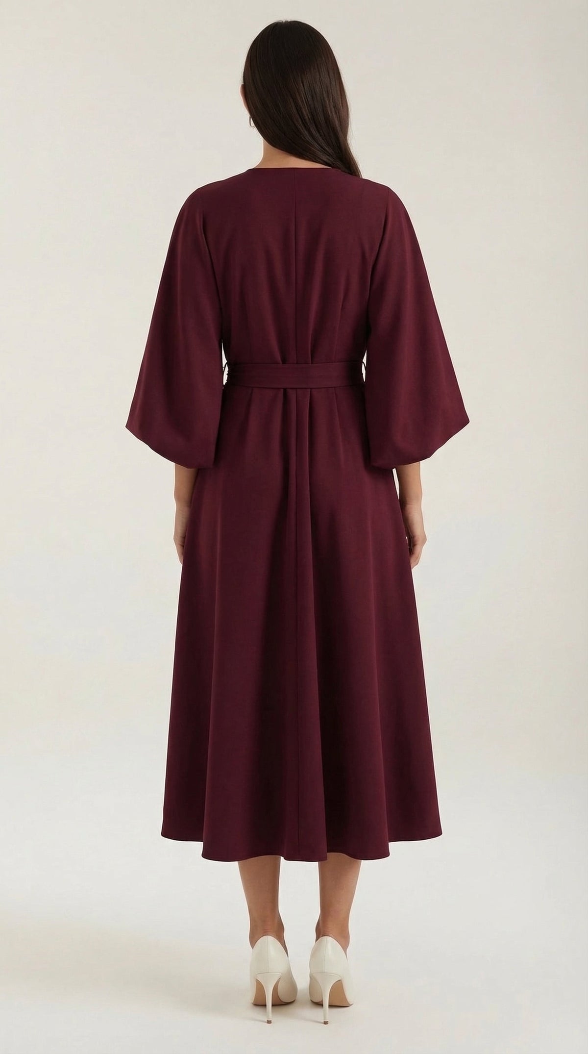 Wickelkleid mit Glockenärmeln und Gürtel in Midilänge für Damen