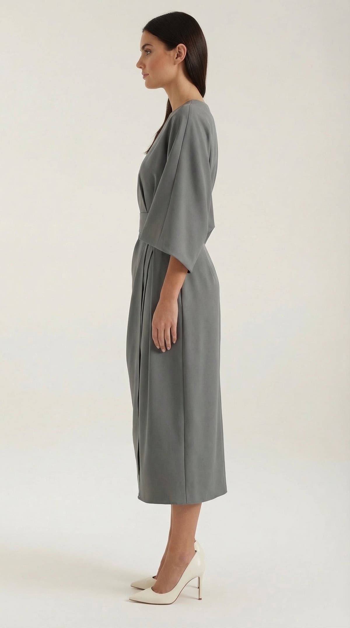 Wickelkleid mit Glockenärmeln und Gürtel in Midilänge für Damen
