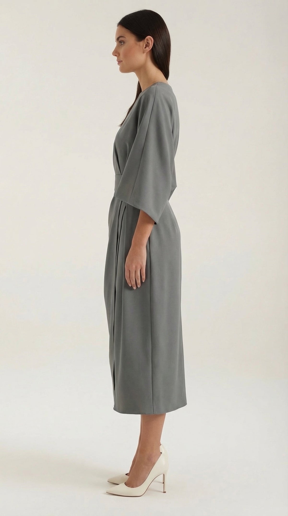 Wickelkleid mit Glockenärmeln und Gürtel in Midilänge für Damen