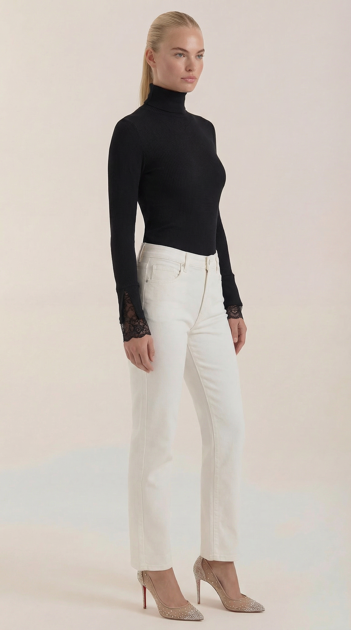 Rollkragenpullover in Rippstrick mit Spitzenbündchen für Damen