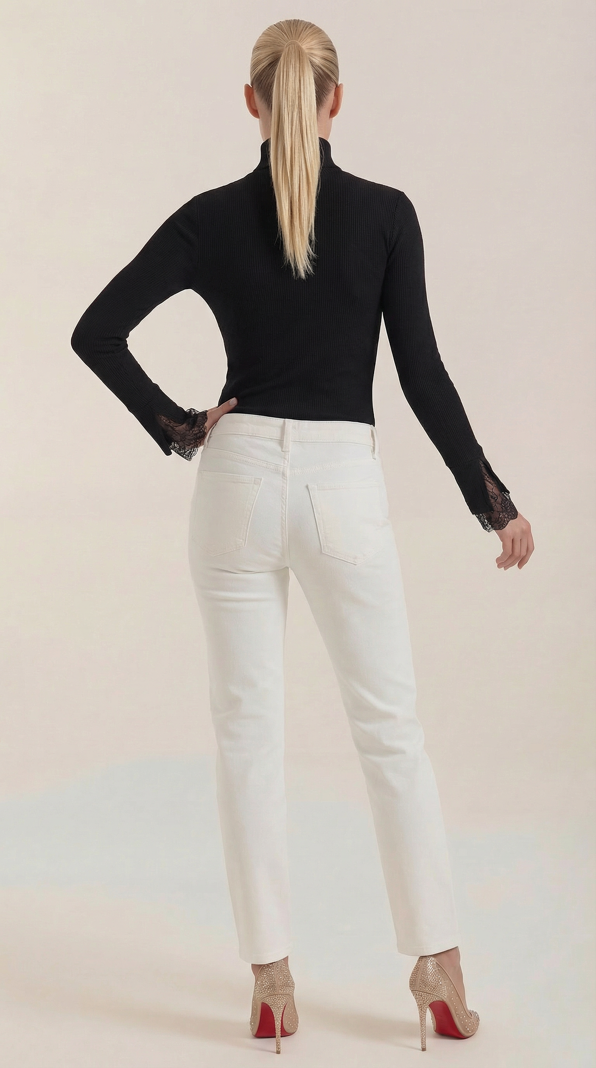 Rollkragenpullover in Rippstrick mit Spitzenbündchen für Damen