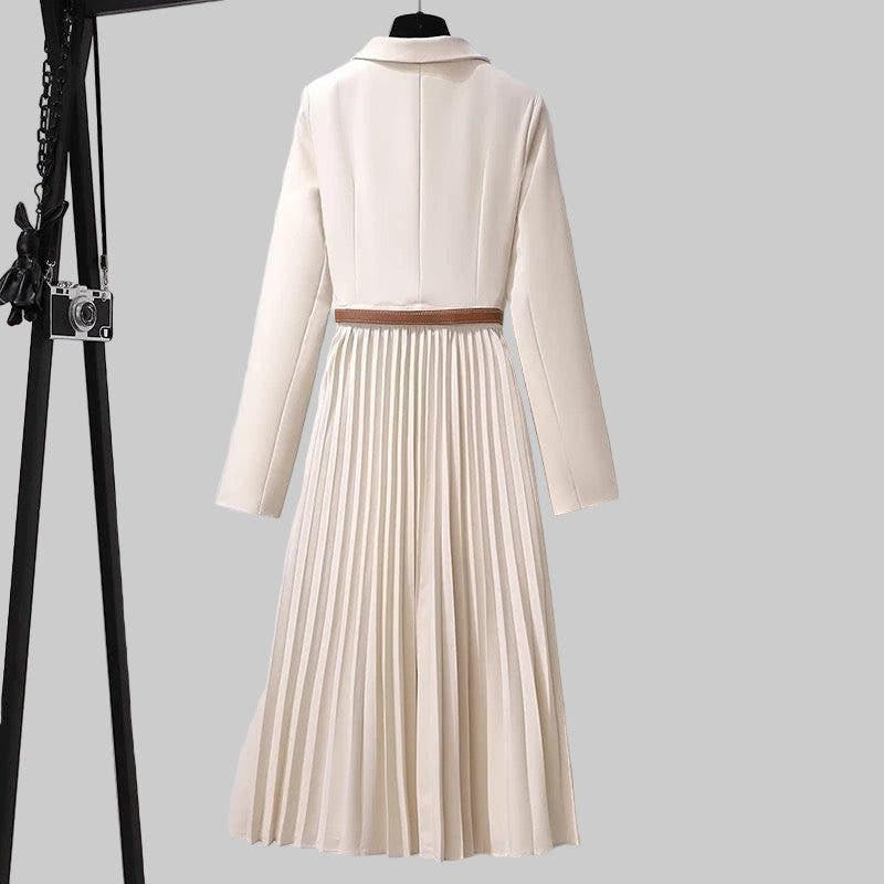 Festliches Kleid mit Plisseefalten und Gürtel für Damen