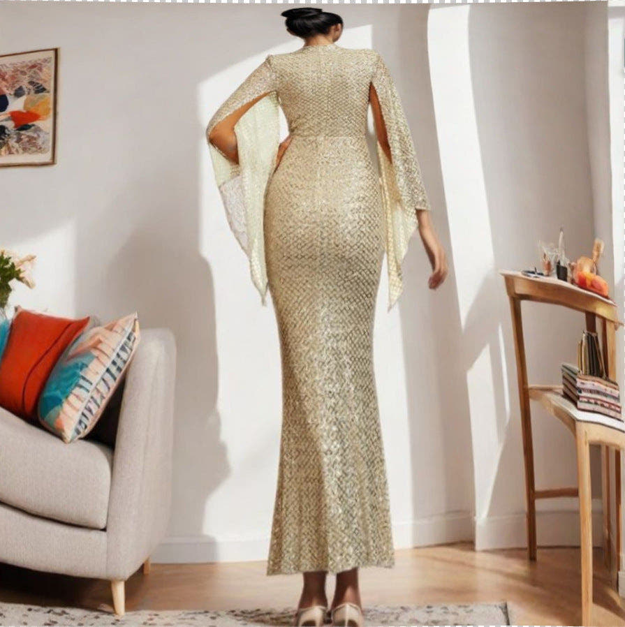 Festliches Kleid mit Pailletten und fliessenden Ärmeln für Damen