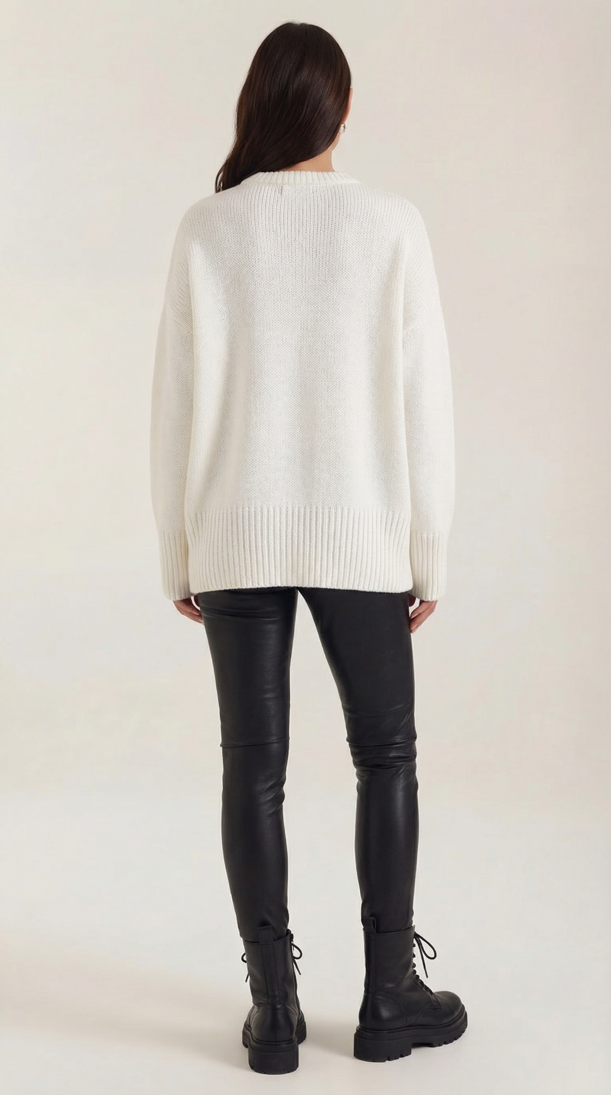 Pullover in Oversize-Passform mit Rundhals und Rippensaum für Damen