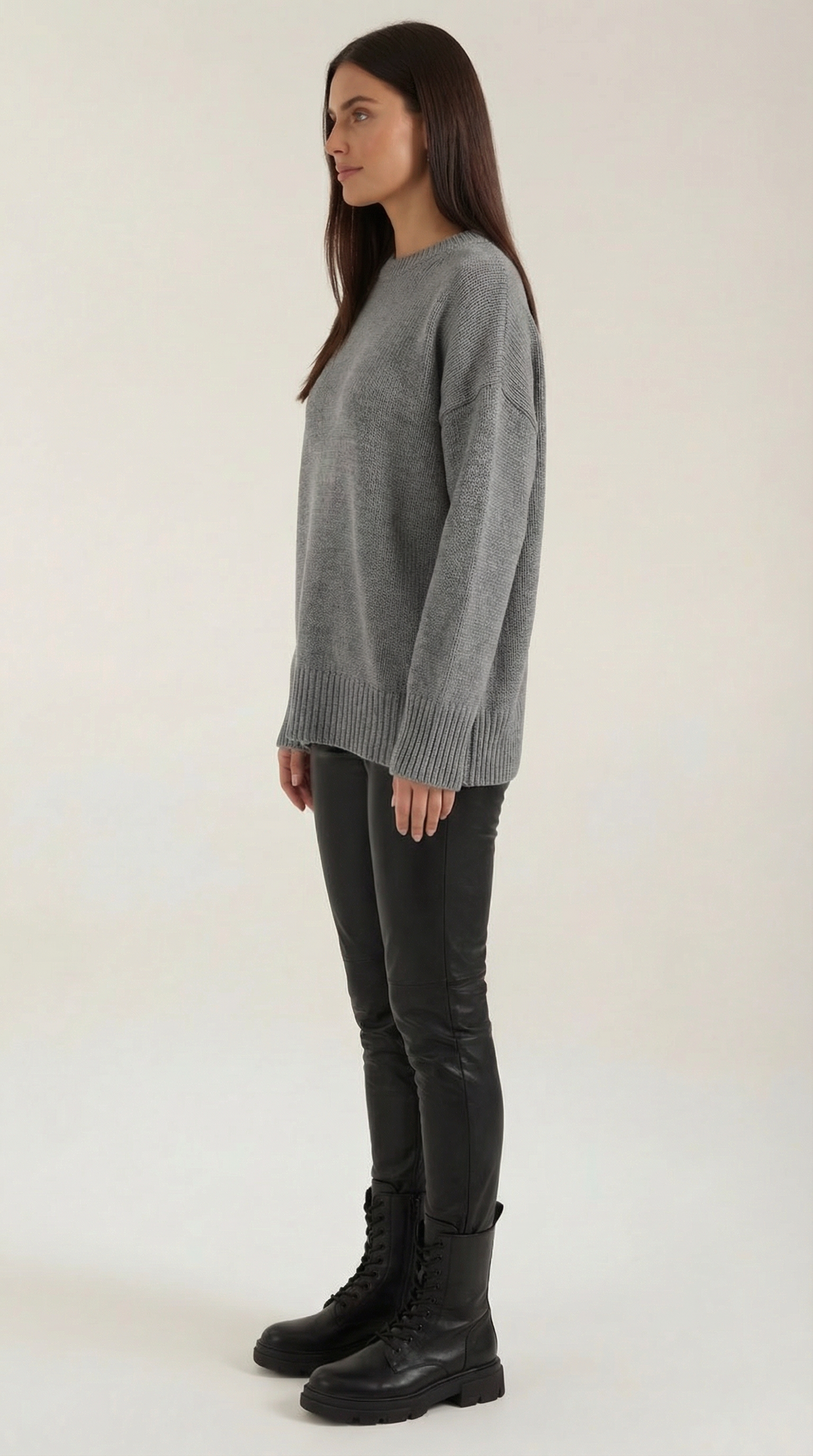 Pullover in Oversize-Passform mit Rundhals und Rippensaum für Damen