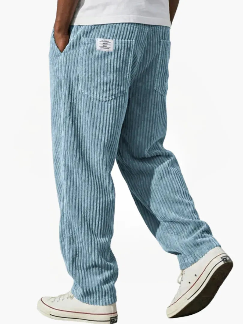 Cordhose Damen weich und wärmend, lockere Passform für Herbst und Winter