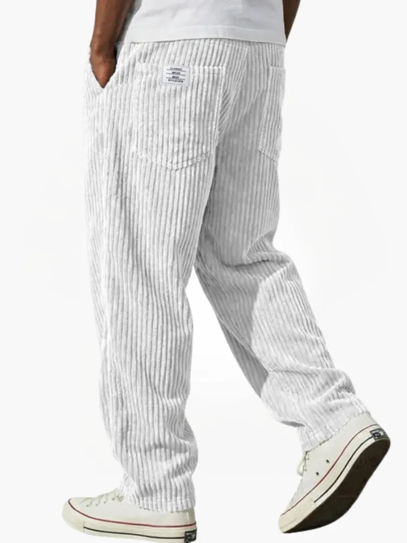 Cordhose Damen weich und wärmend, lockere Passform für Herbst und Winter
