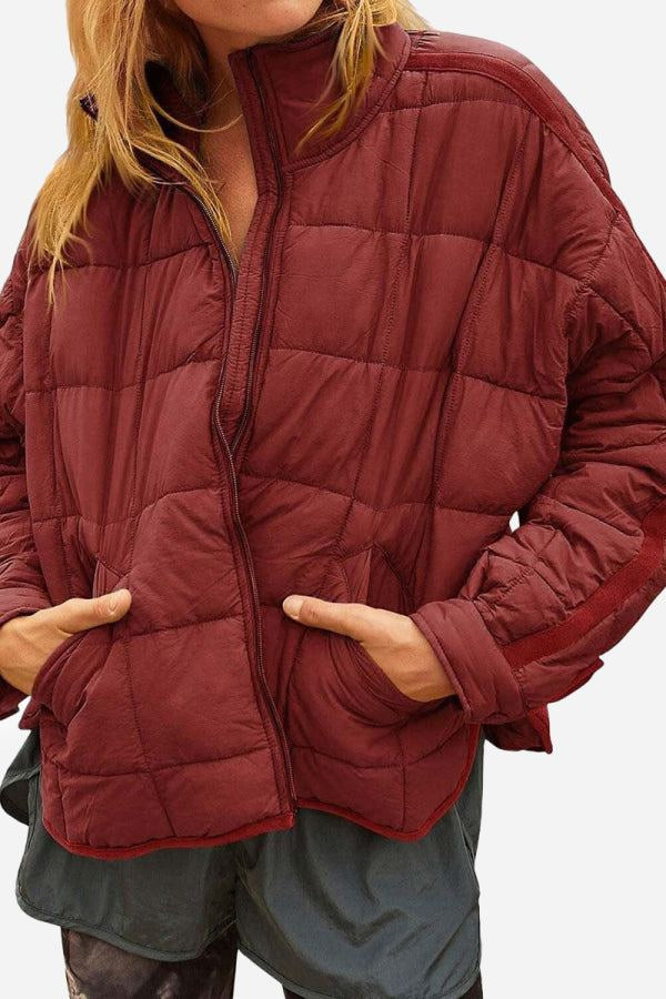 Daunenjacke Damen leicht für den Übergang mit Stehkragen