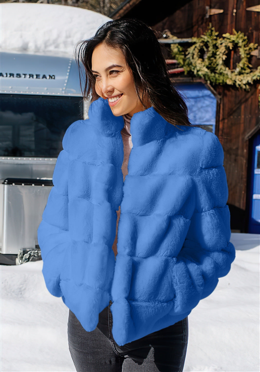 Daunenjacke Damen warm gepolstert, locker mit hohem Kragen