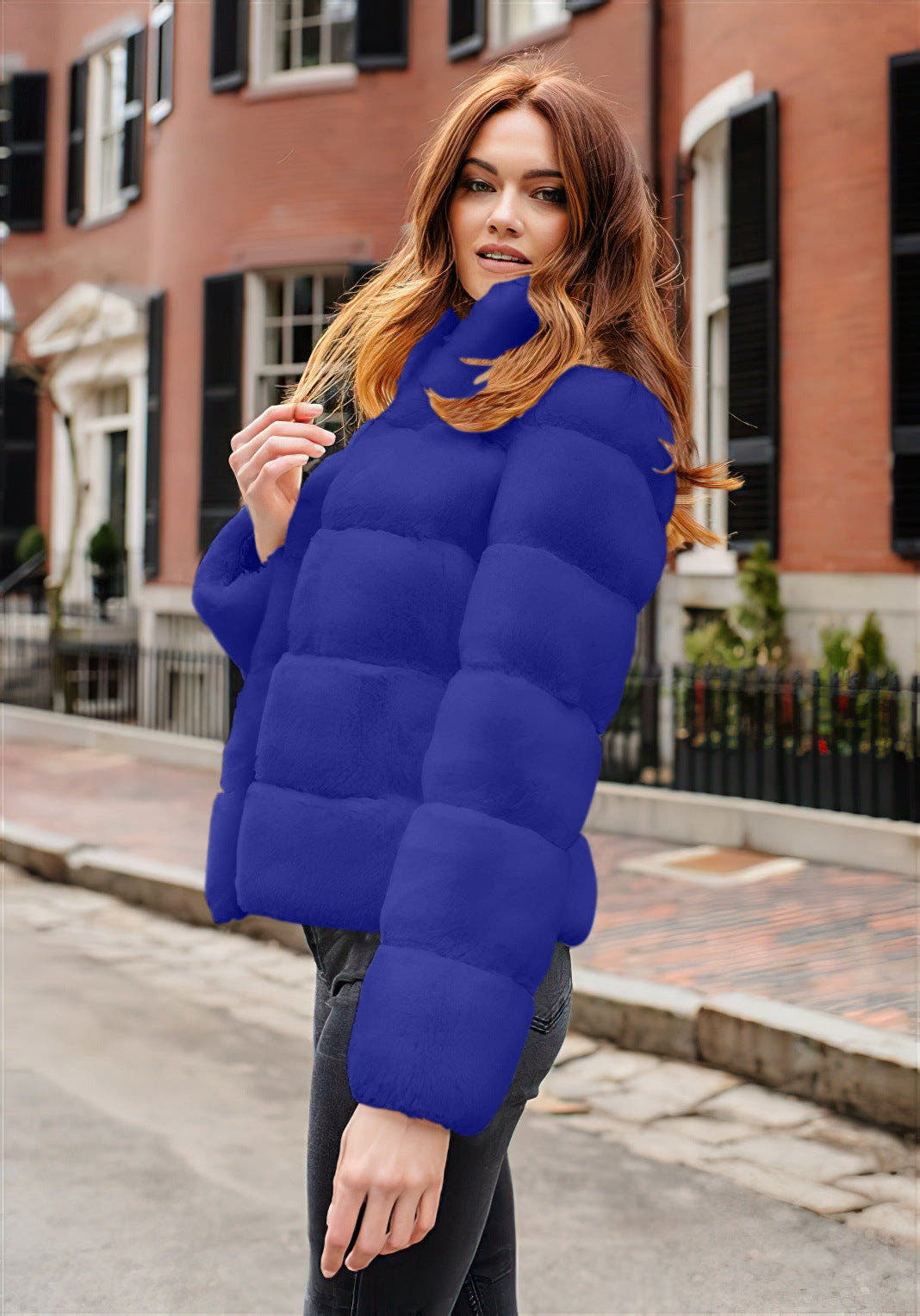 Daunenjacke Damen warm gepolstert, locker mit hohem Kragen