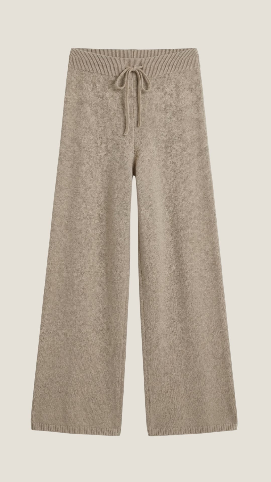 Zweiteiler aus Strickpullover und weiter Hose mit Kordelzug für Damen