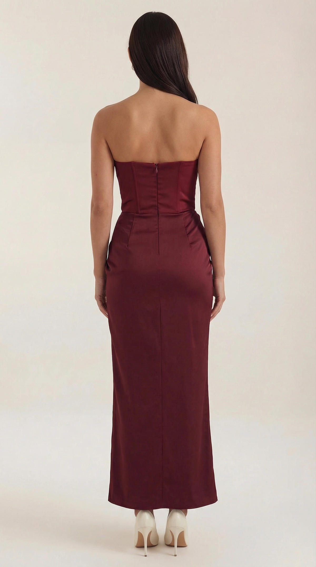 Langes Kleid trägerlos mit Korsagenoberteil und Raffung für Damen
