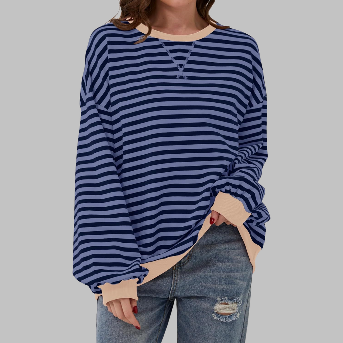 Hoodie Damen Oversize hüftlang mit Rundhalsausschnitt und Ballonärmeln