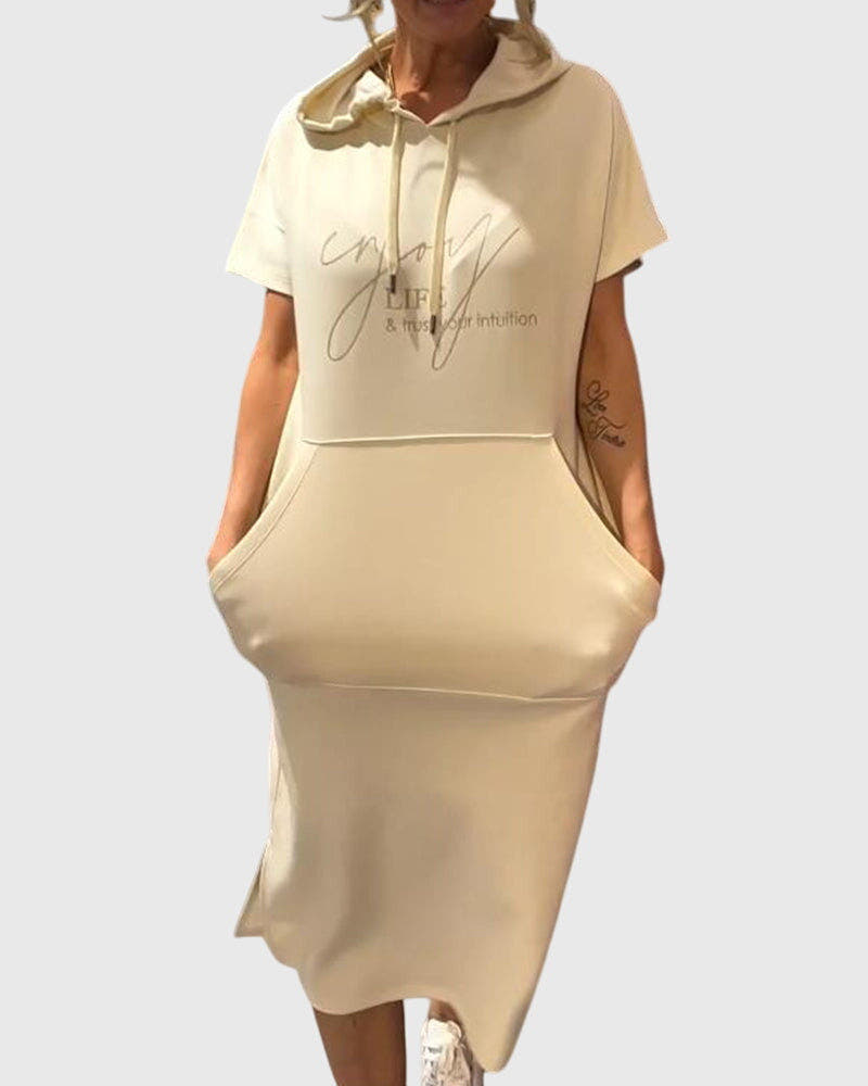 Kleid mit Kapuze und Taschen in lockerer Passform