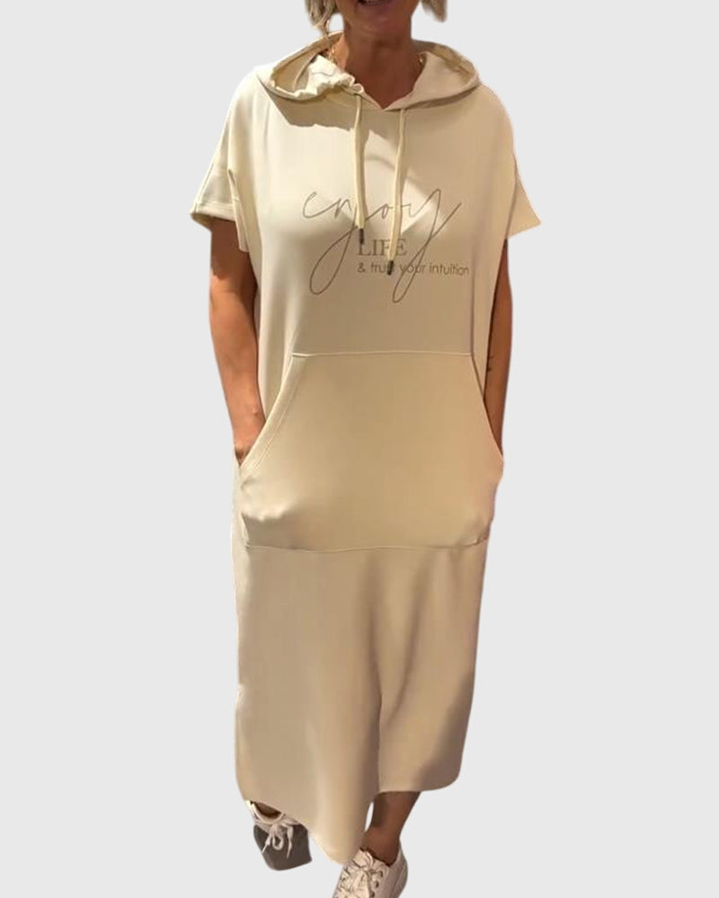 Kleid mit Kapuze und Taschen in lockerer Passform