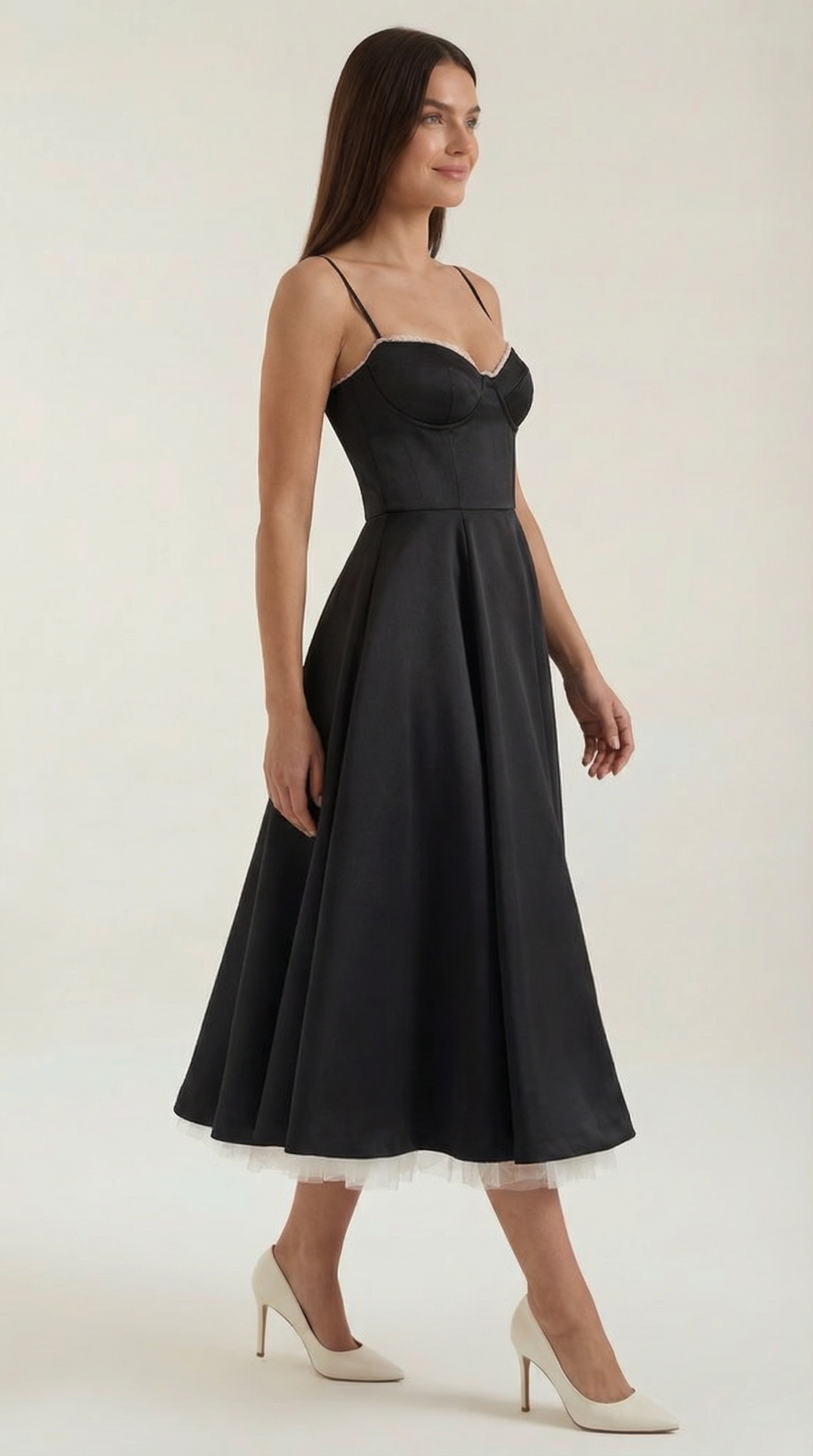 Midikleid mit Herzausschnitt, Tüllrock und Taschen für Damen