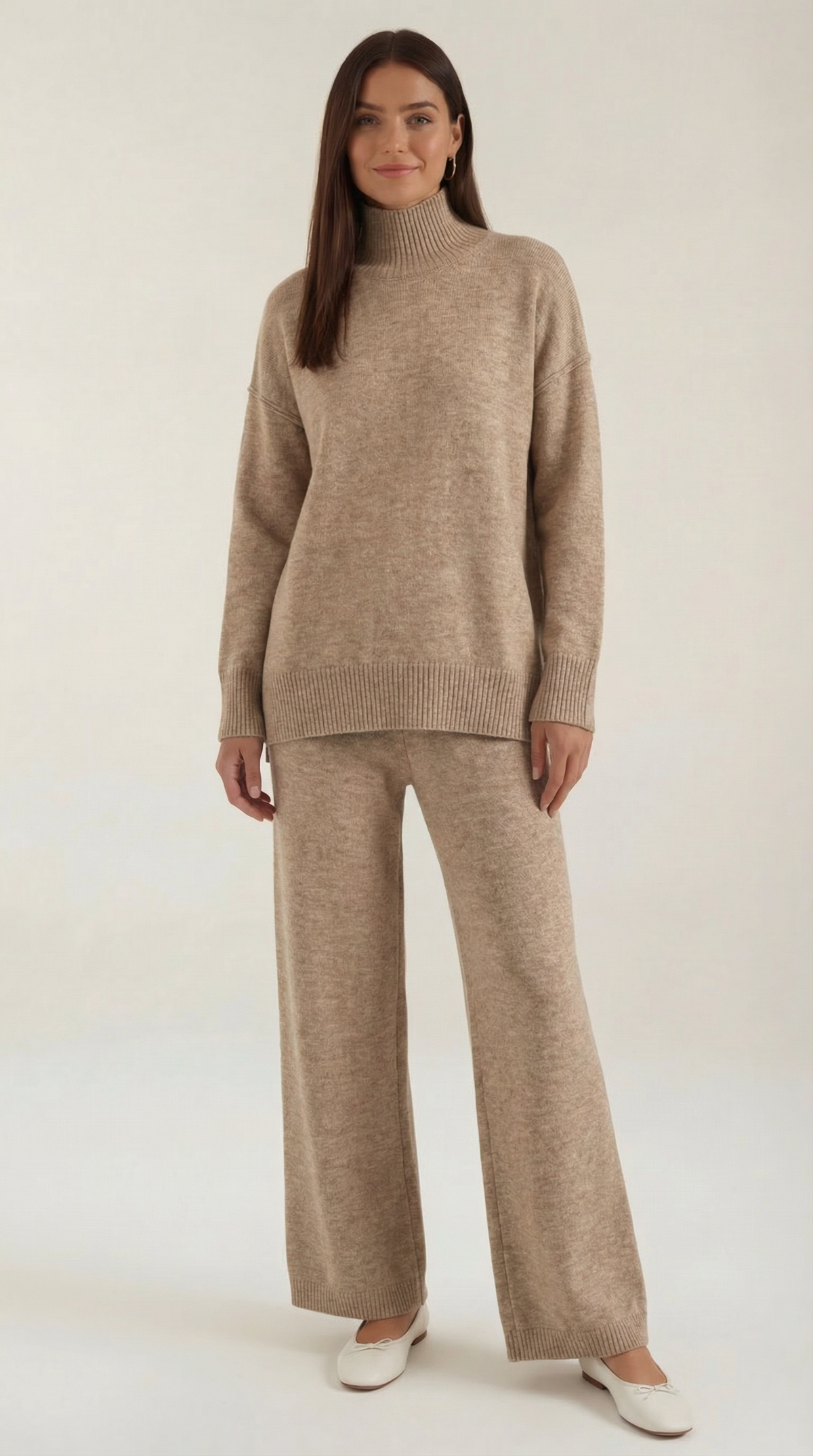 Zweiteiler mit Rollkragenpullover und weiter Hose aus Strick für Damen