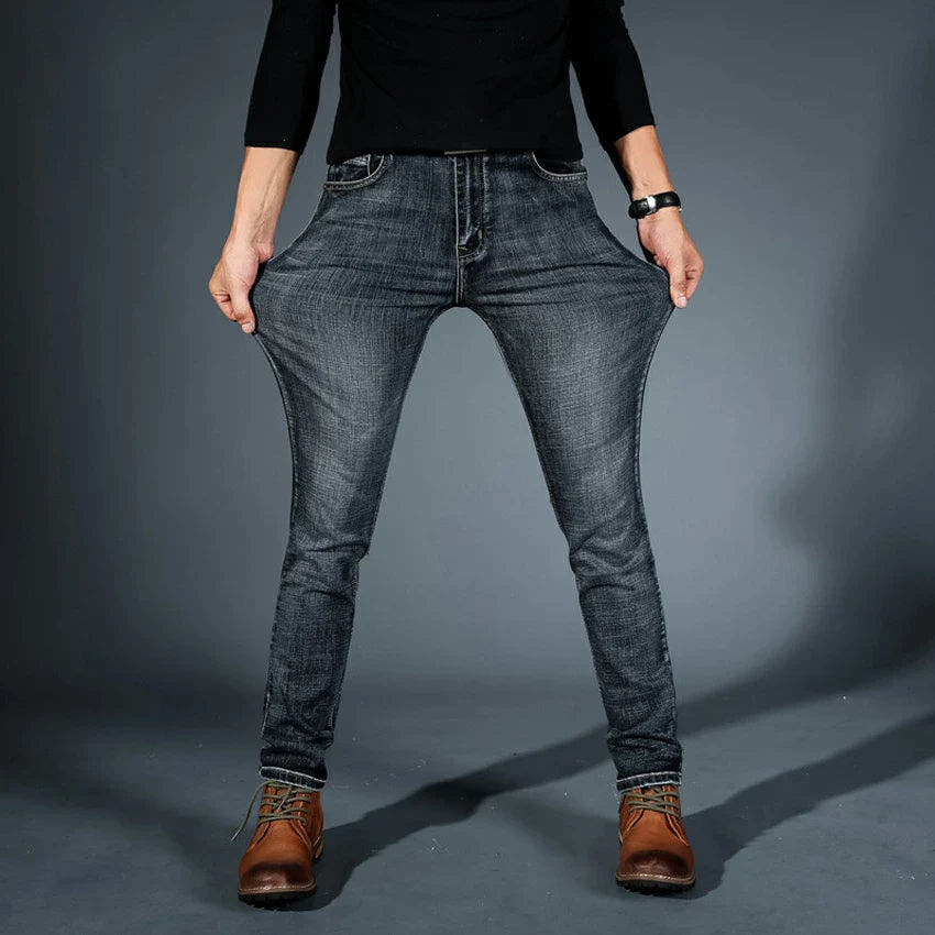Jeans Herren aus elastischem Denim mit schmaler Passform