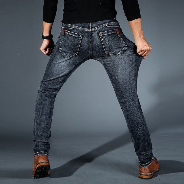 Jeans Herren aus elastischem Denim mit schmaler Passform